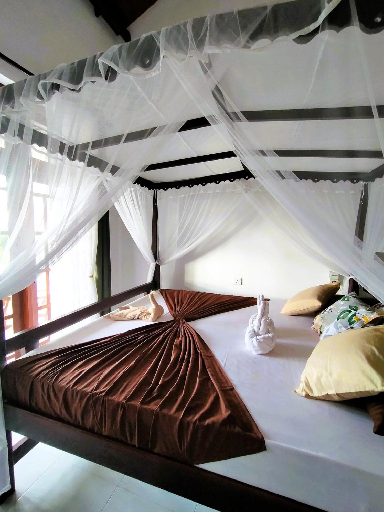 Balance Beach Resort Dikwella Bagian luar foto
