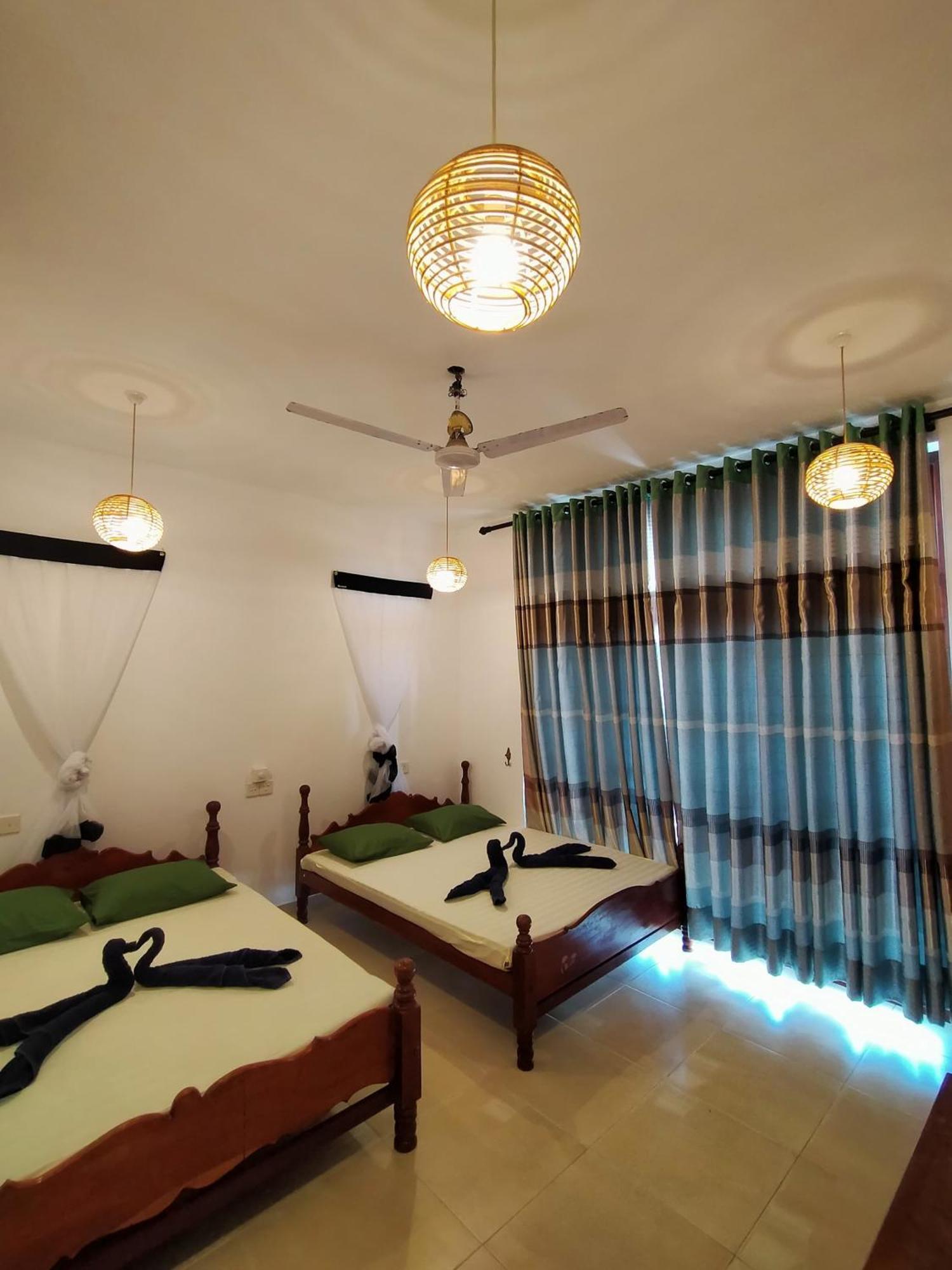 Balance Beach Resort Dikwella Bagian luar foto