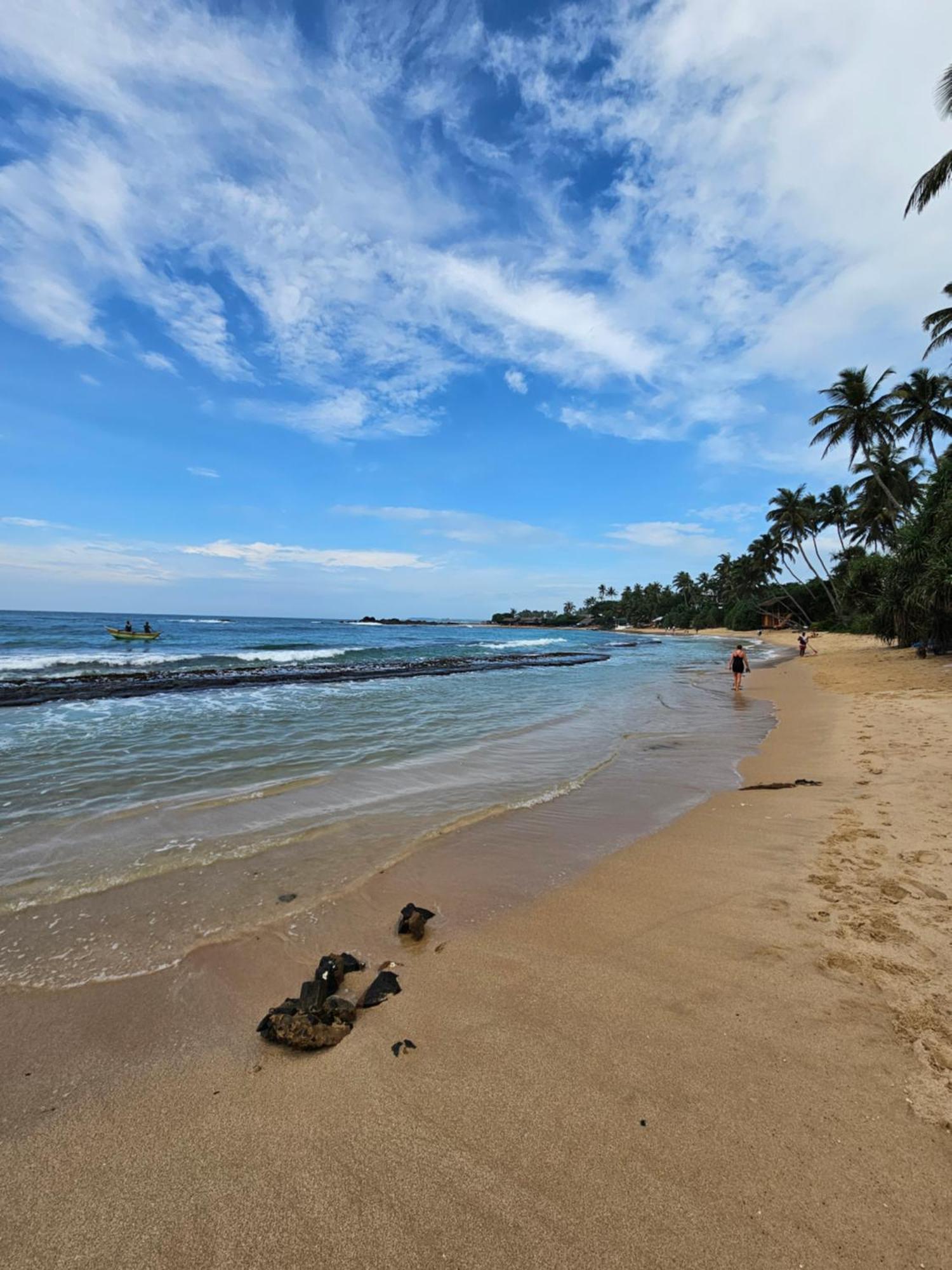 Balance Beach Resort Dikwella Bagian luar foto